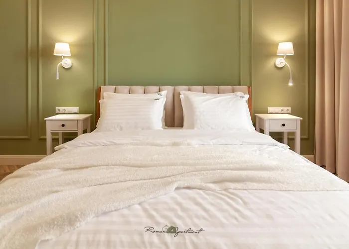 Romari коперника 19 * Lviv