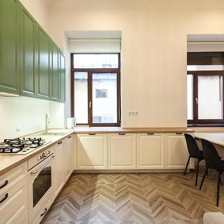 Romari коперника 19 Apartman *