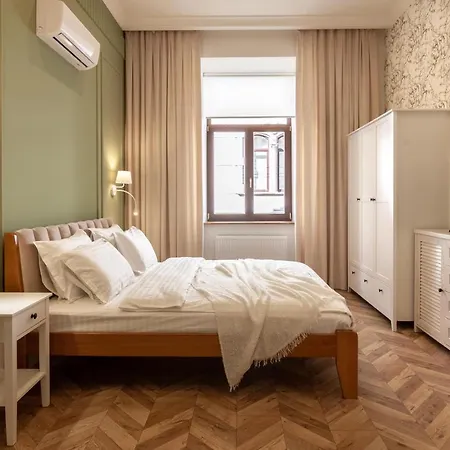 Apartman Romari коперника 19 Lviv